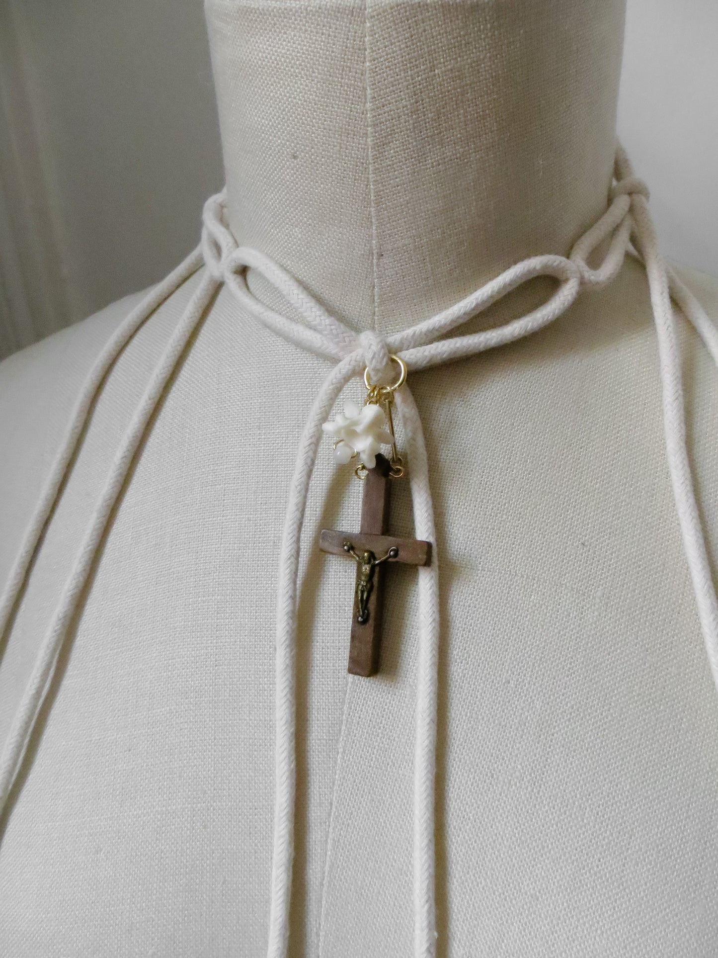 Wooden Cross Triple Bolo