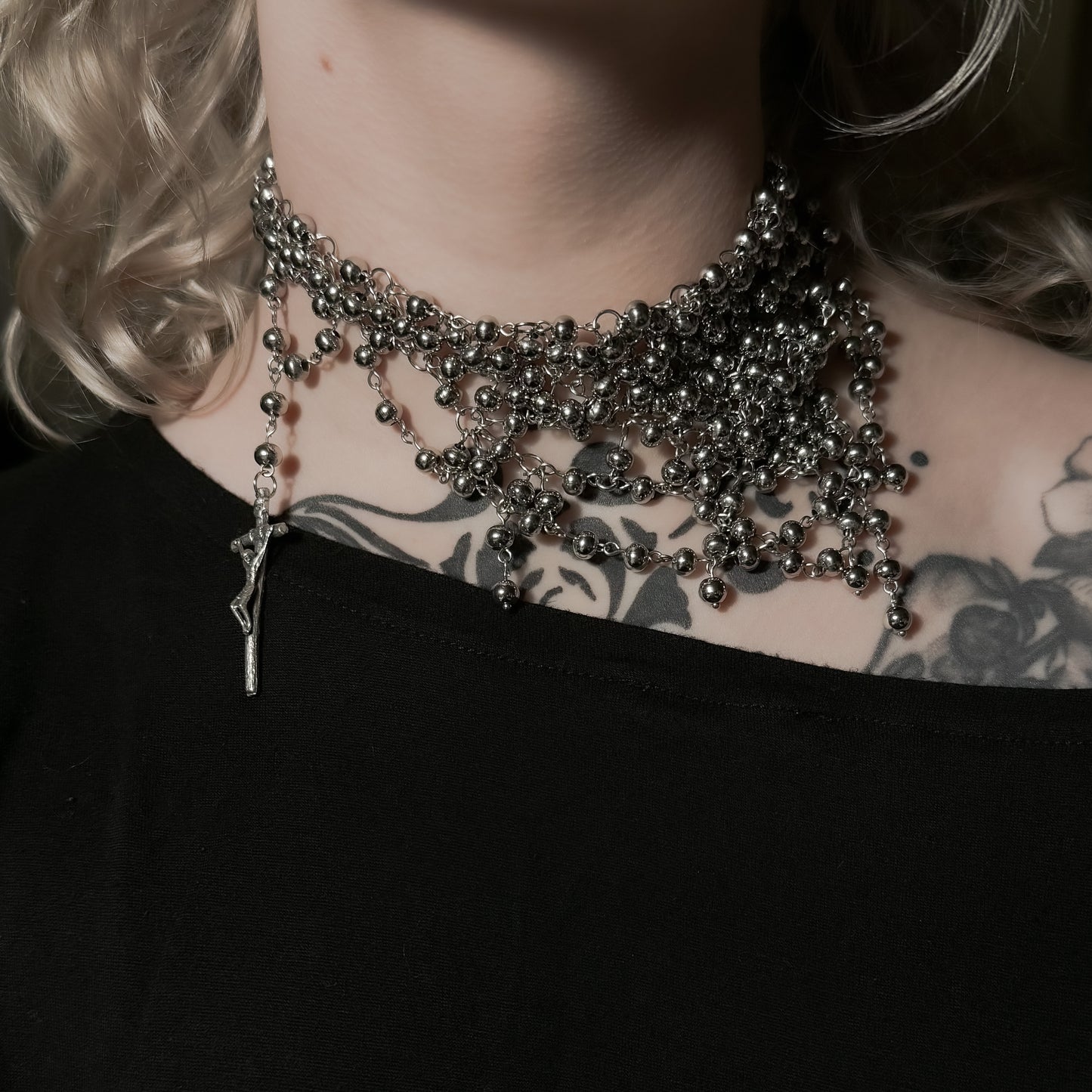 viscera necklace 02