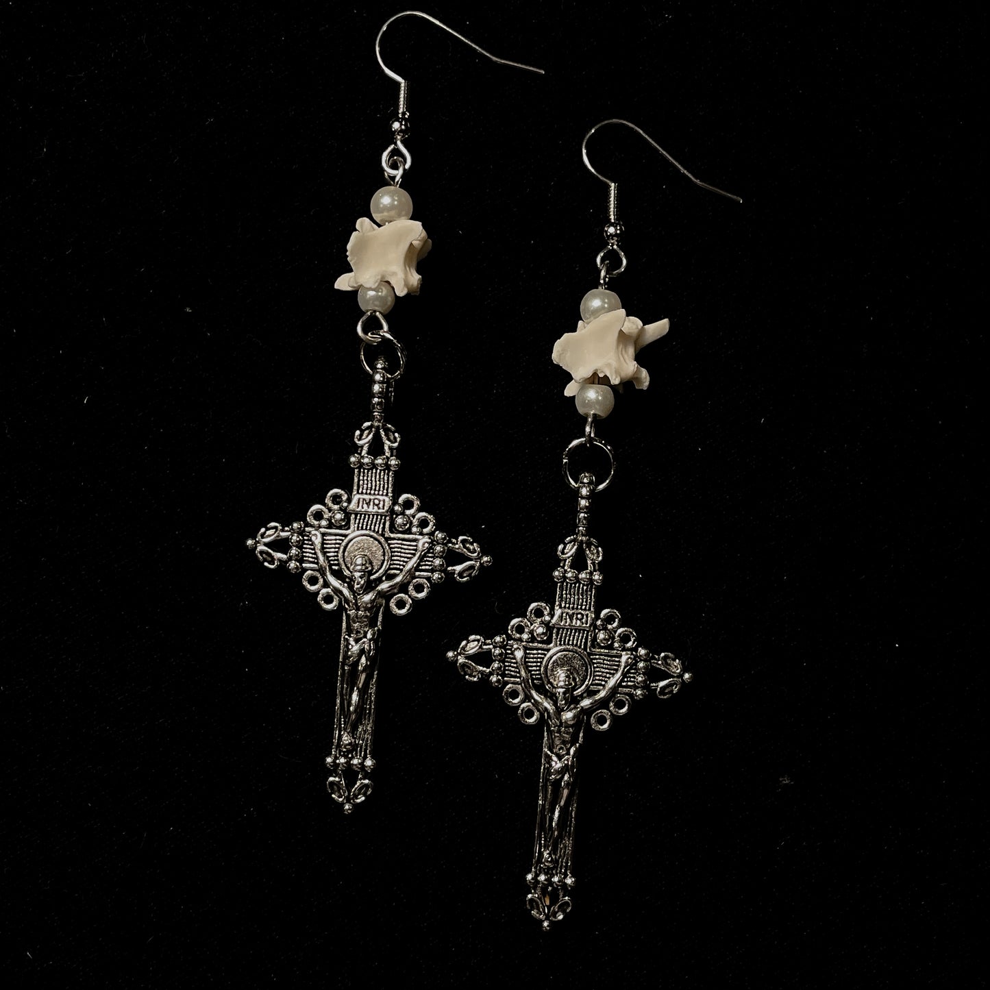 Cross earrings 002