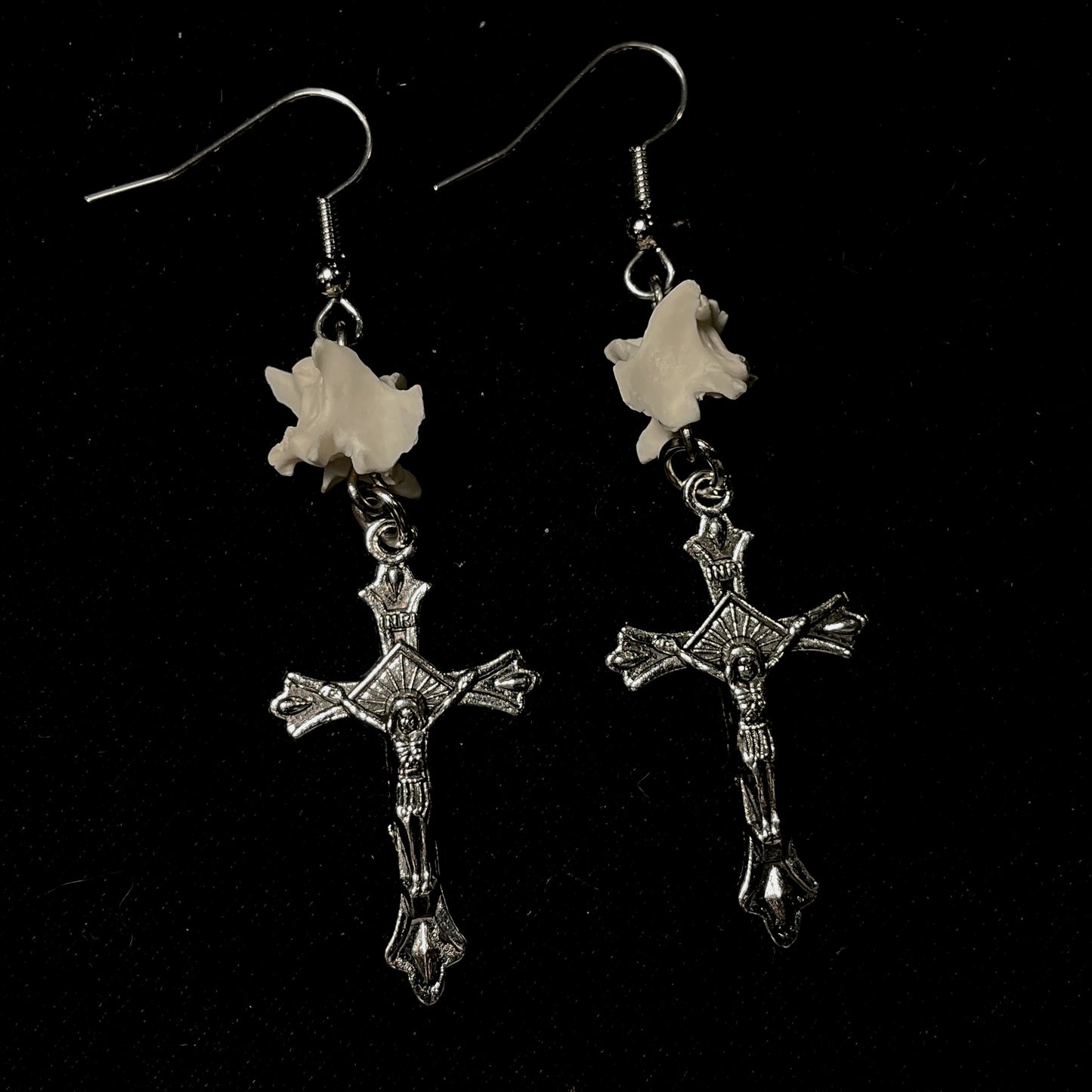 Cross earrings 010