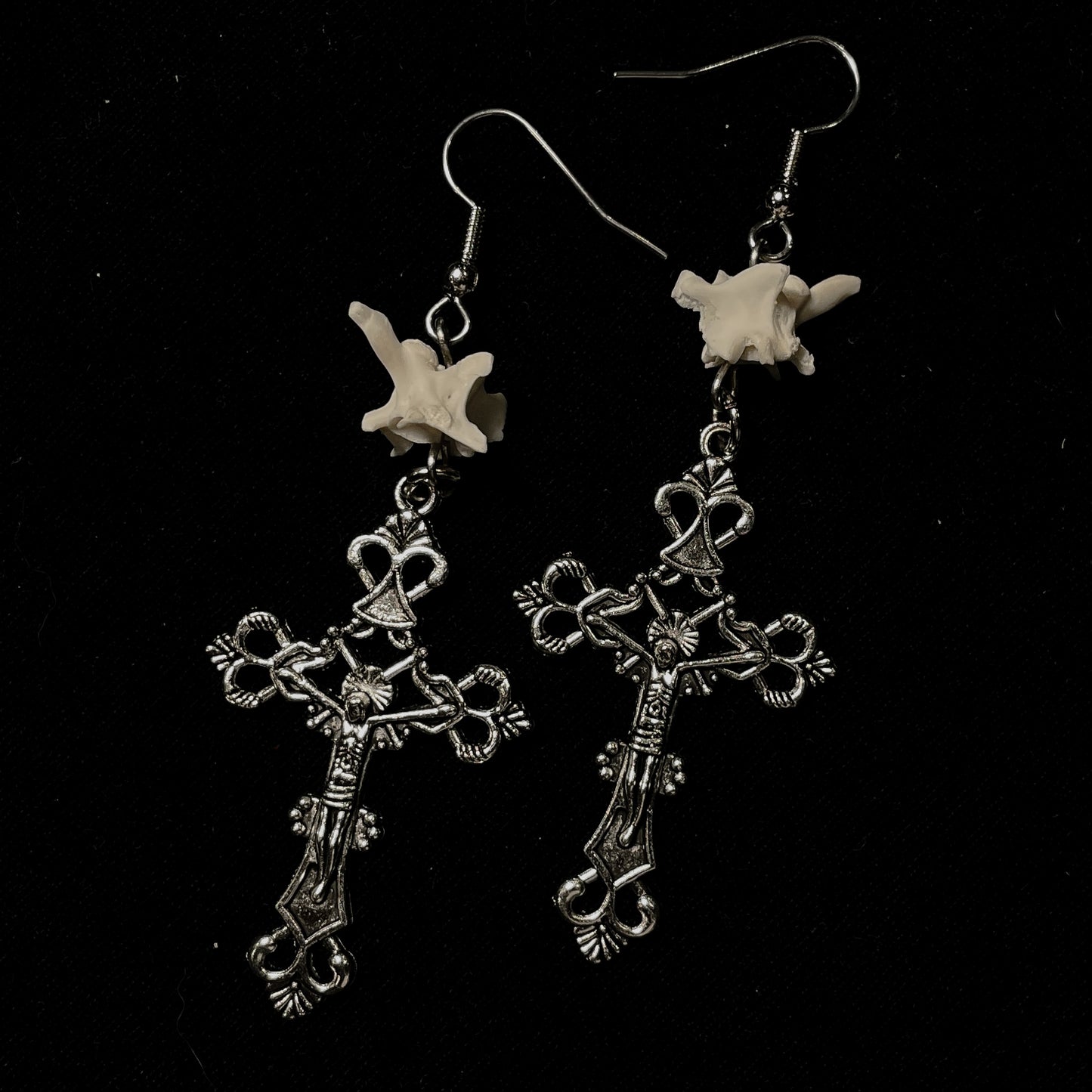 Cross earrings 006